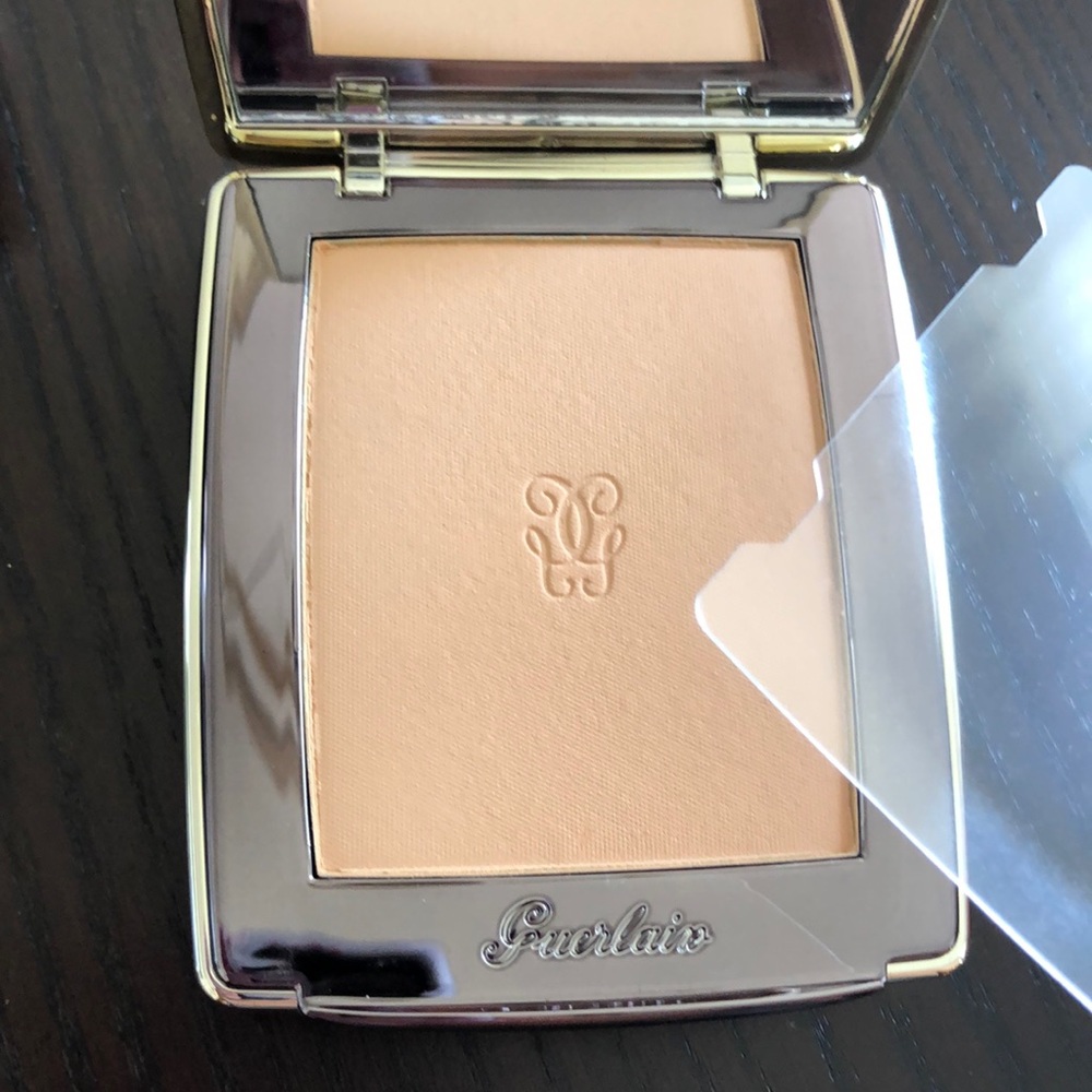 Foundation Guerlain - Picture 2 of 4